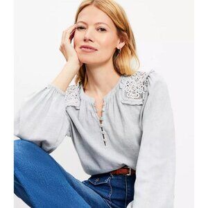 💕ANN TAYLOR LOFT💕 Lace Shoulder Henley Blouse Light Grey Melange Large Petite